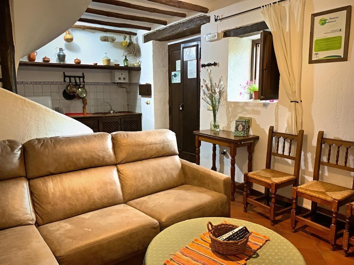 Vivelorural Casa Y Piscina En Zahara De La Sierra Villa Екстериор снимка